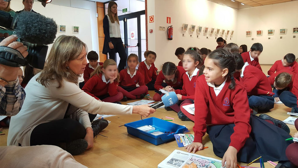 Minuni workshops with the children of Vallmont School